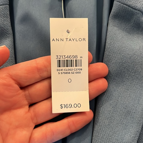 Ann Taylor One Button Blazer in Cornflower Blue Sz 0 - Picture 8 of 8